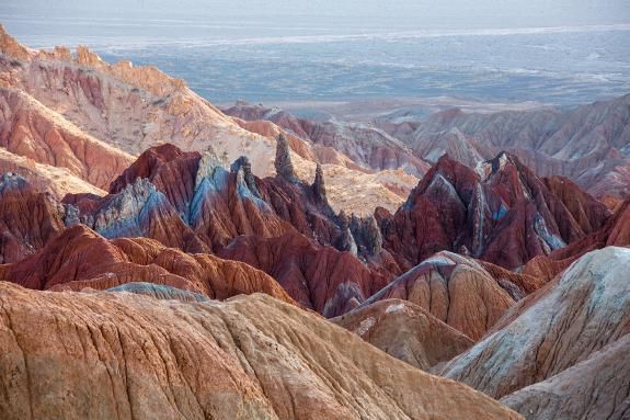 Dascht e Lut, Wüste, IranDasht-e Lut Iran, colored mountains Unesco world heritage site